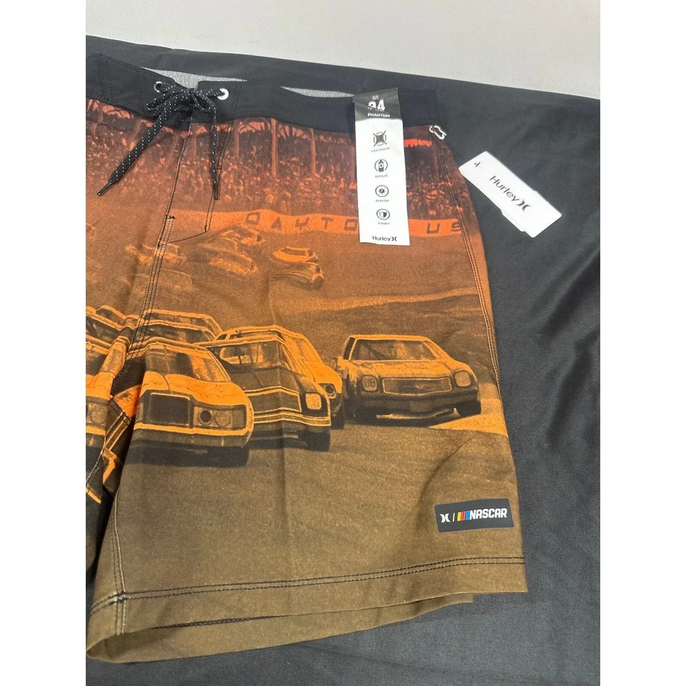 Hurley Eco NASCAR FinishLine Boardshorts Men's 32 Brown/Black‎ 18